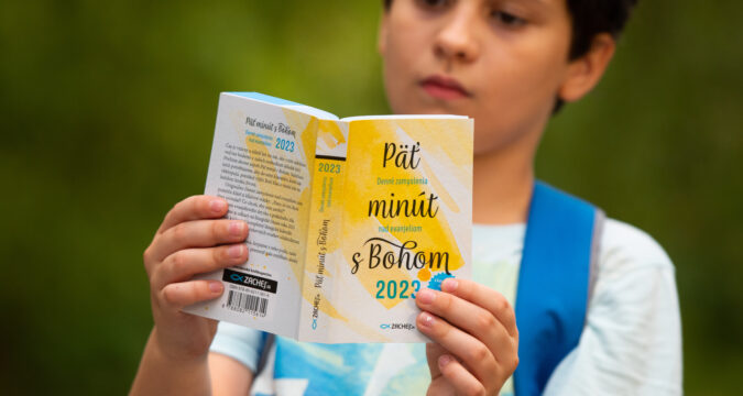 Päť minút s Bohom (2023)